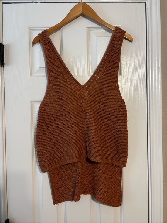 Ale By Alessandra Tops - Brown Crochet V-Neck Sleeveless Knit Top
